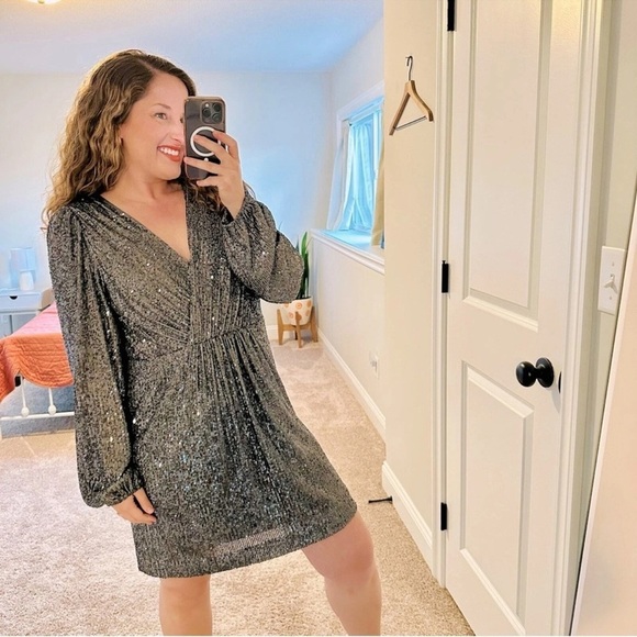 Alex Marie Gray Sequin Long Sleeve Mini Dress 10 Christmas Holiday Sequins